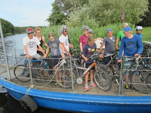 Fußgängerfähre über die Peene in Stolpe